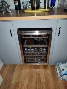 Wine cooler with chilled wines